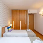 Beguest Premium *