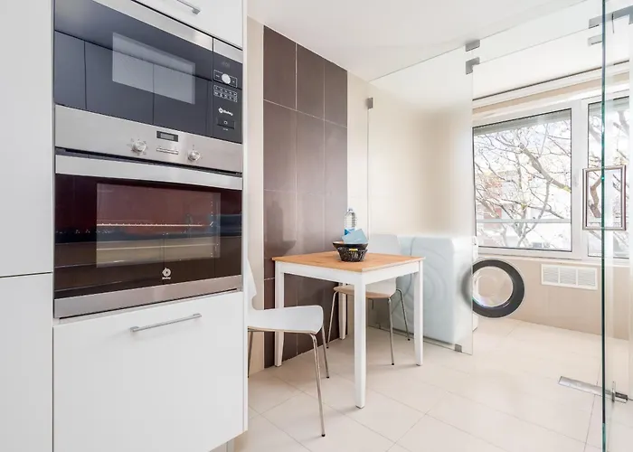 Beguest Premium Appartamento Lisbona